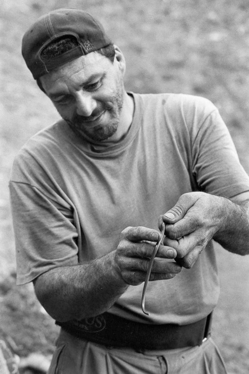 Confi with Baby Snake thumbnail